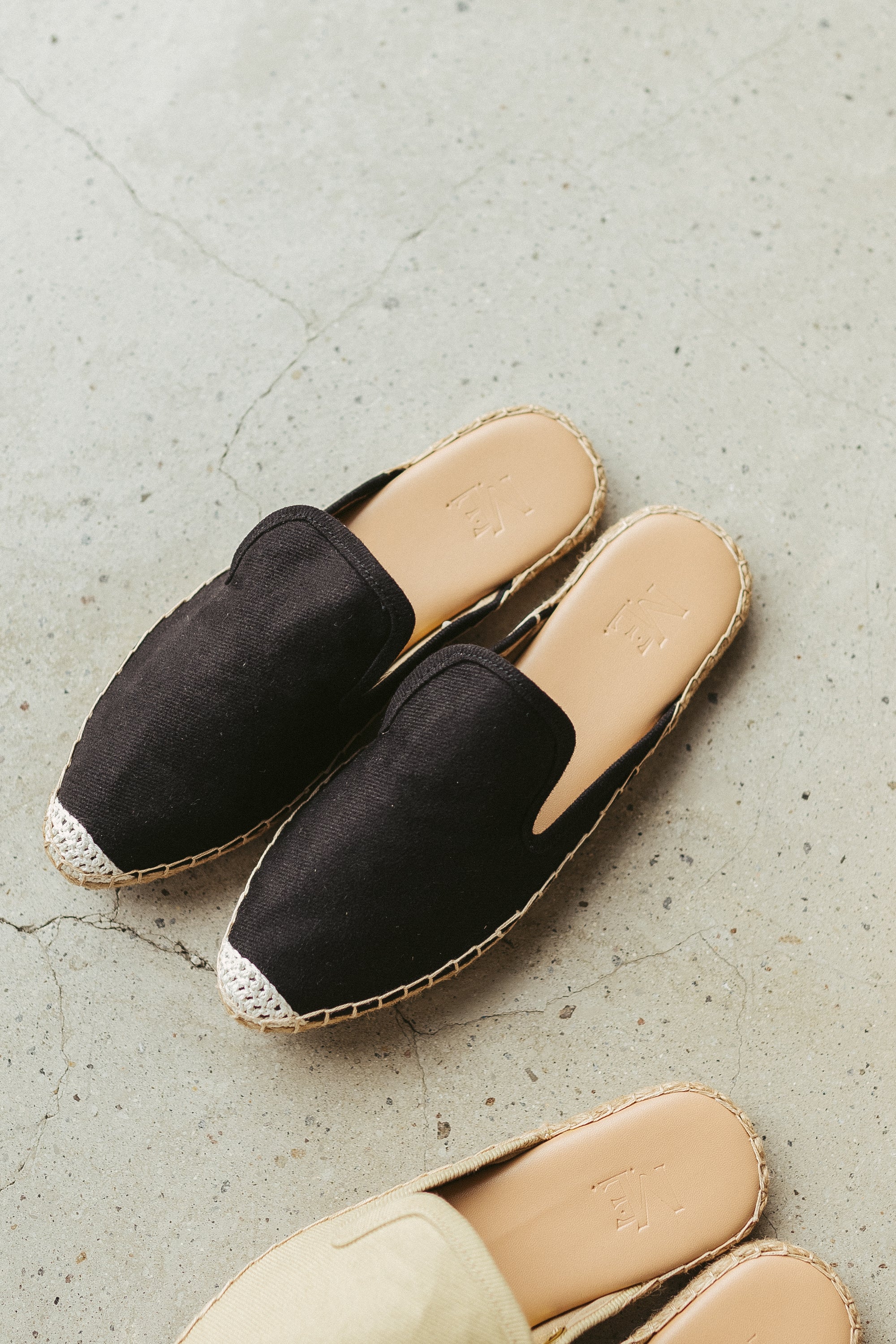 PRE ORDER: Playa Mules