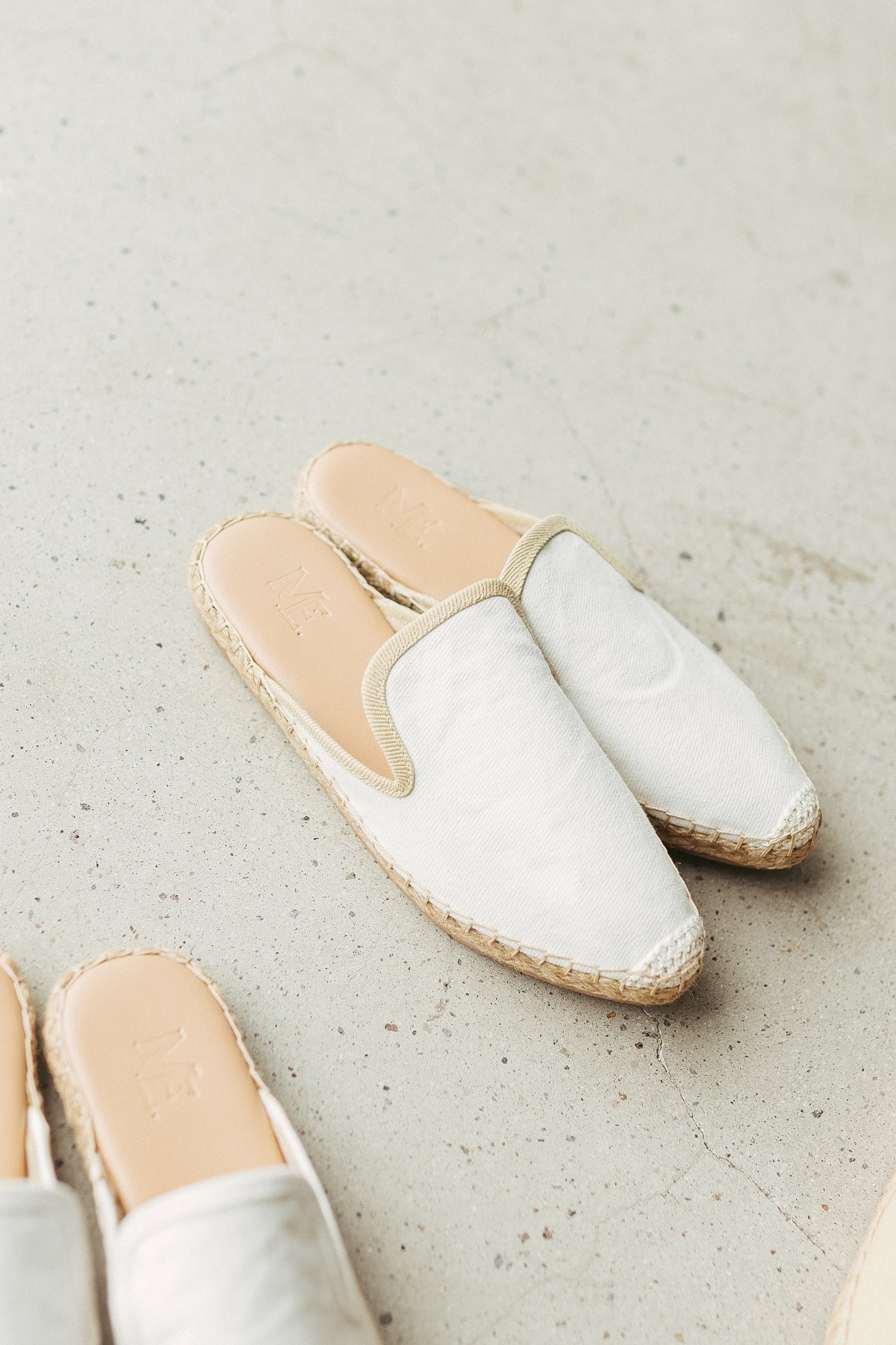 PRE ORDER: Playa Mules